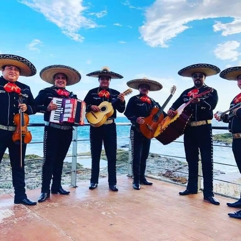 Mariachi en Playa del Carmen - Mariachi Diamante Riviera